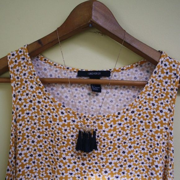 YELLOW DAISY SLEEVELESS SUNDRESS - Picture 1 of 7